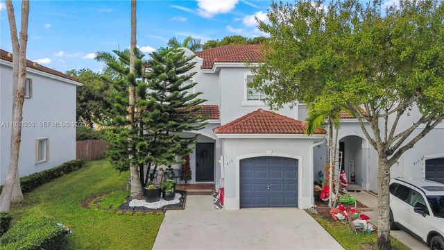 846 SW 148th Pl, Miami, FL 33194