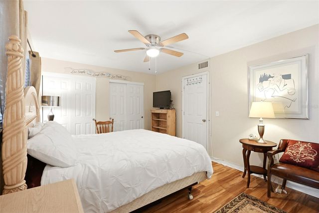 5895 18TH STREET N 1, St Petersburg, FL 33714