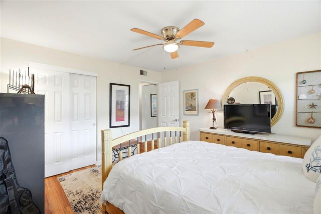 5895 18TH STREET N 1, St Petersburg, FL 33714