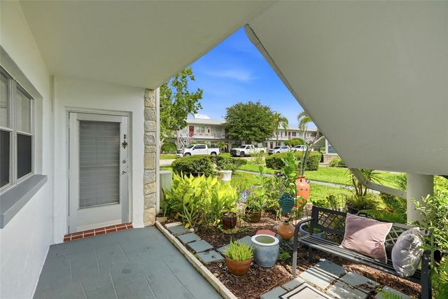 5895 18TH STREET N 1, St Petersburg, FL 33714