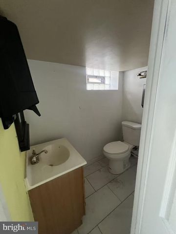 7640 FAIRFIELD ST, Philadelphia, PA 19152