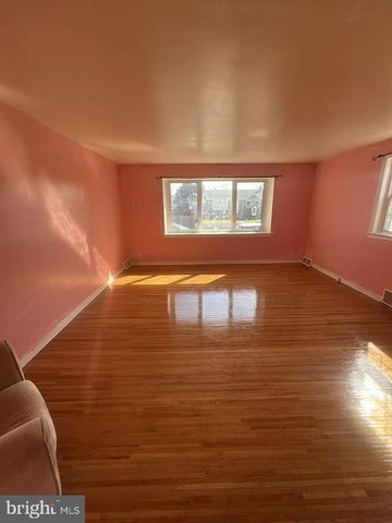 7640 FAIRFIELD ST, Philadelphia, PA 19152