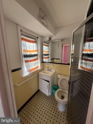 7640 FAIRFIELD ST, Philadelphia, PA 19152