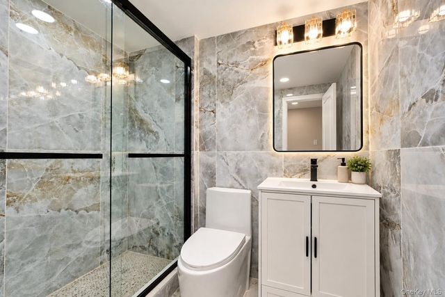 1194 Albany Avenue, Brooklyn, NY 11203