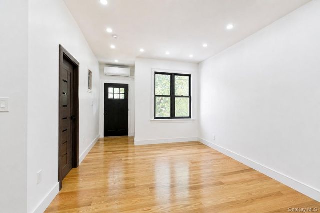 1194 Albany Avenue, Brooklyn, NY 11203