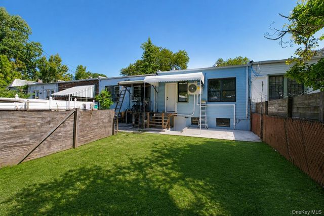 1194 Albany Avenue, Brooklyn, NY 11203