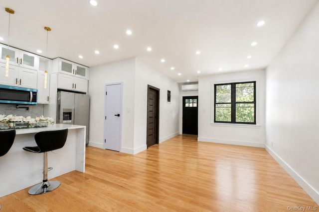 1194 Albany Avenue, Brooklyn, NY 11203