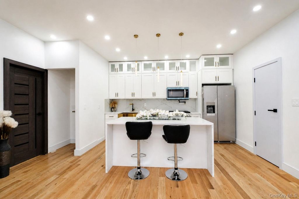 1194 Albany Avenue, Brooklyn, NY 11203 — exterior