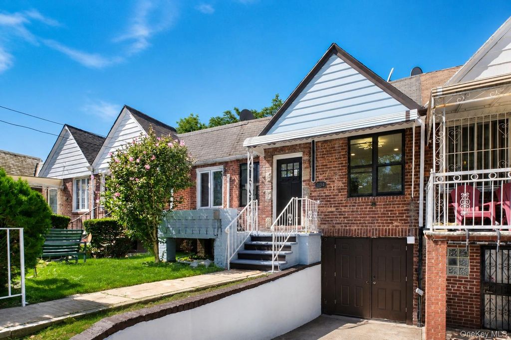 1194 Albany Avenue, Brooklyn, NY 11203 — photo 2