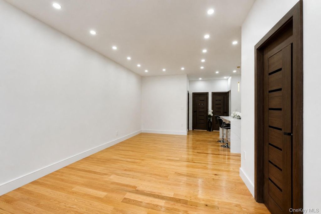 1194 Albany Avenue, Brooklyn, NY 11203 — photo 5