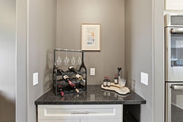 16768 Draft Horse Boulevard, Lakeville, MN 55044