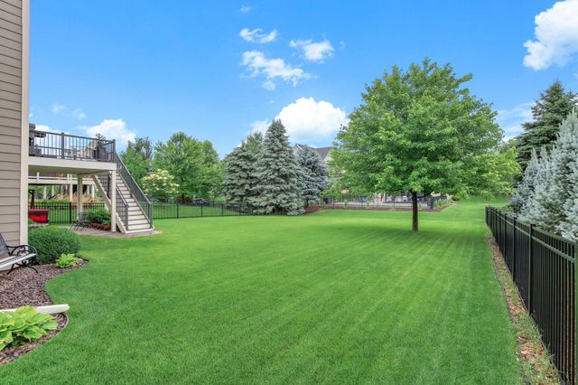 16768 Draft Horse Boulevard, Lakeville, MN 55044