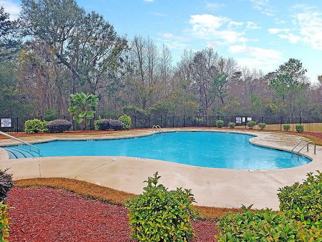 145 Black River Drive, Summerville, SC 29485