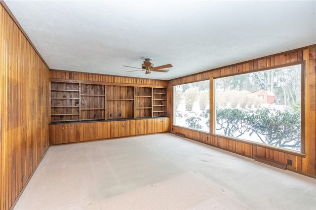 213 Beech Rd, Twp Of But Ne, PA 16001