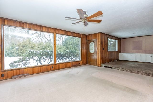 213 Beech Rd, Twp Of But Ne, PA 16001