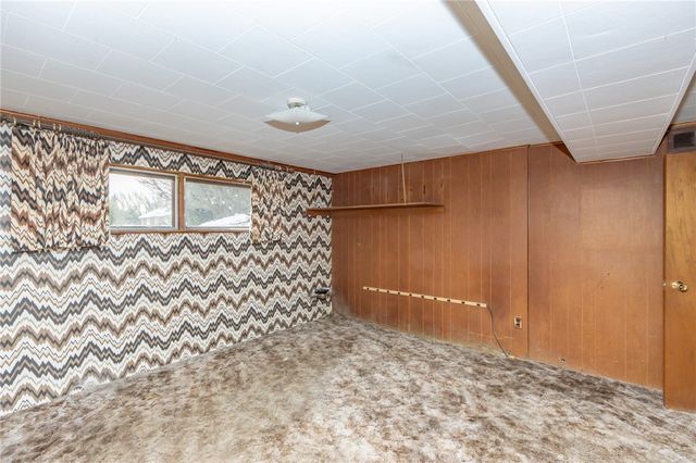 213 Beech Rd, Twp Of But Ne, PA 16001