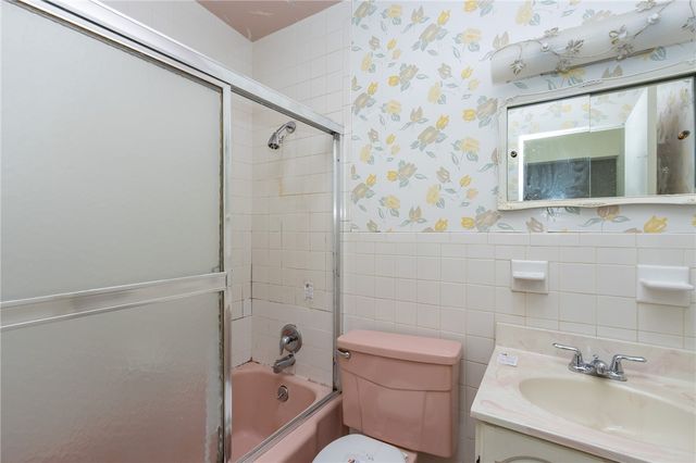 213 Beech Rd, Twp Of But Ne, PA 16001