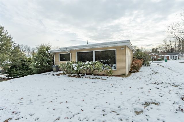 213 Beech Rd, Twp Of But Ne, PA 16001