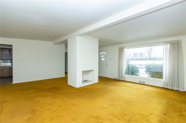 213 Beech Rd, Twp Of But Ne, PA 16001