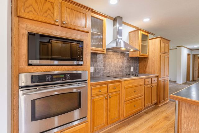 48 Watts Street, West Union, OH 45693