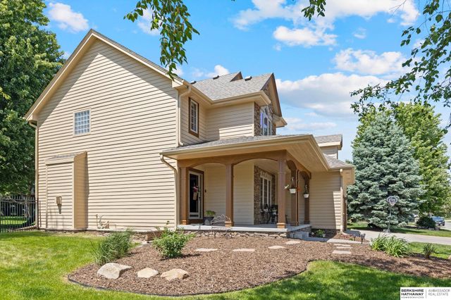 7505 Overview Street, Papillion, NE 68046