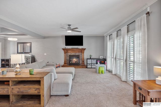 7505 Overview Street, Papillion, NE 68046