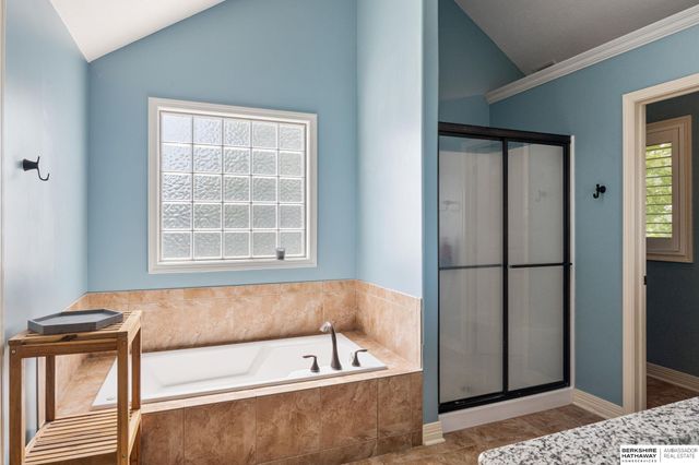 7505 Overview Street, Papillion, NE 68046