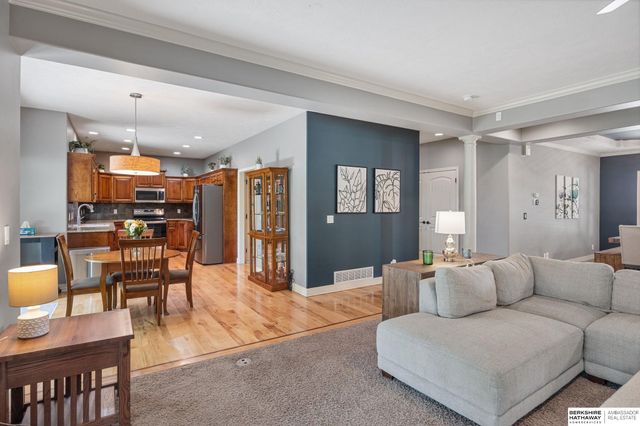 7505 Overview Street, Papillion, NE 68046