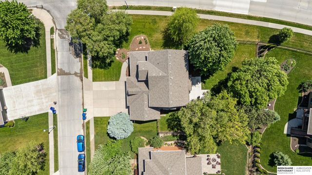 7505 Overview Street, Papillion, NE 68046