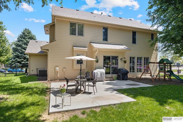 7505 Overview Street, Papillion, NE 68046