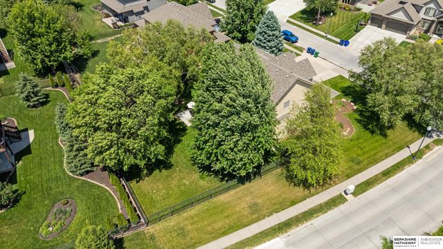 7505 Overview Street, Papillion, NE 68046