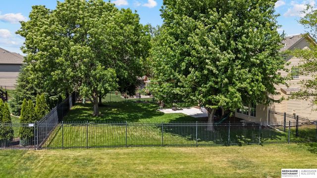 7505 Overview Street, Papillion, NE 68046