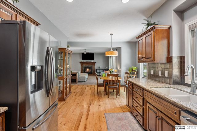 7505 Overview Street, Papillion, NE 68046