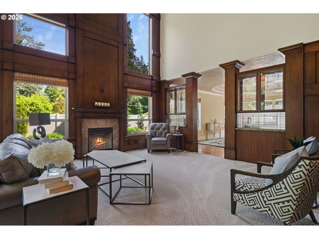 4911 Ne SALMON CREEK St, Vancouver, WA 98686