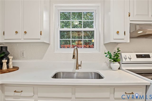 3353 Warner Rd, Richmond, VA 23225