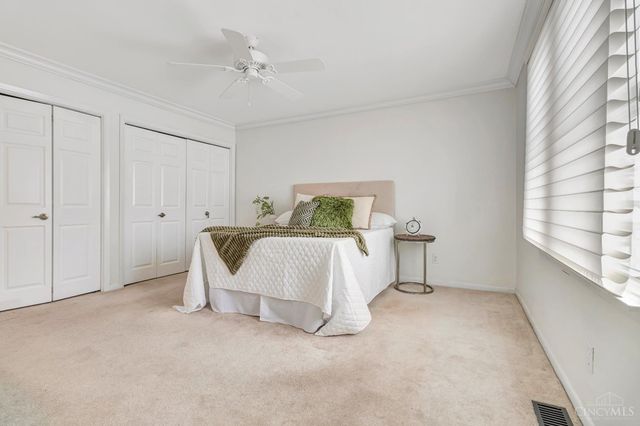 8837 Montgomery Road, Sycamore Twp, OH 45236