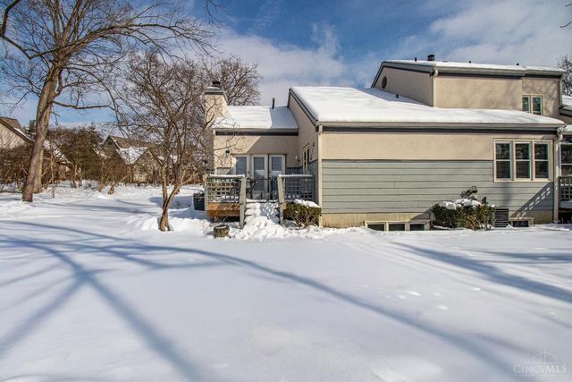 8837 Montgomery Road, Sycamore Twp, OH 45236