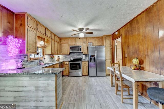3900 Greystone Court W, Stone Mountain, GA 30083