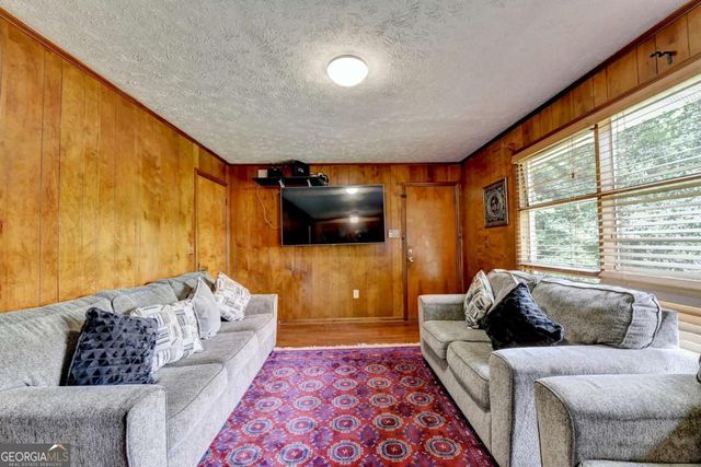 3900 Greystone Court W, Stone Mountain, GA 30083