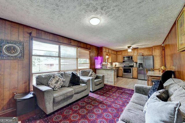 3900 Greystone Court W, Stone Mountain, GA 30083