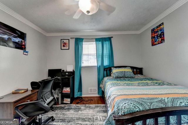 3900 Greystone Court W, Stone Mountain, GA 30083