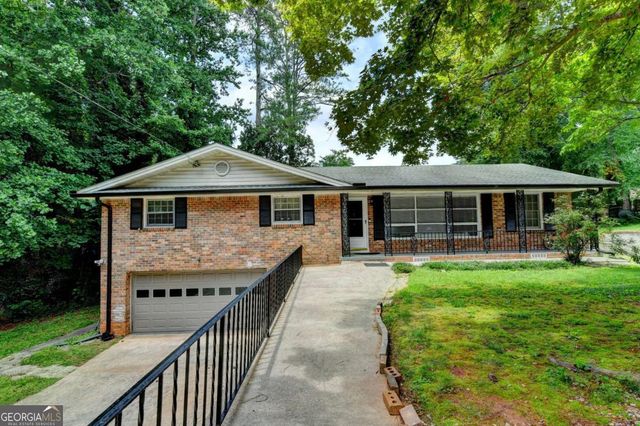 3900 Greystone Court W, Stone Mountain, GA 30083