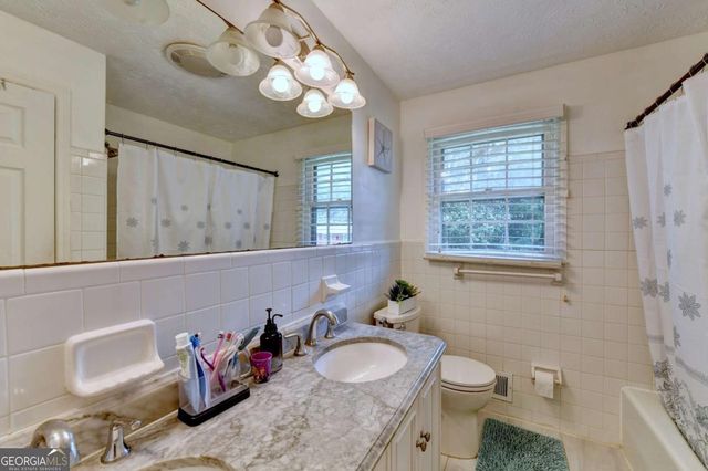 3900 Greystone Court W, Stone Mountain, GA 30083