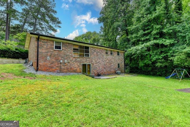 3900 Greystone Court W, Stone Mountain, GA 30083