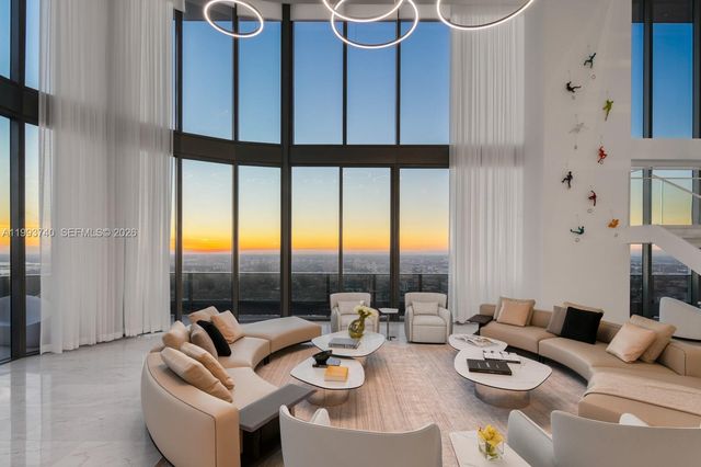 1000 Brickell Plz UPH6202, Miami, FL 33131