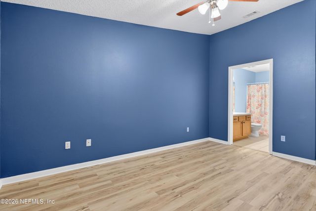 3690 KIRKPATRICK Circle 7-12, Jacksonville, FL 32210