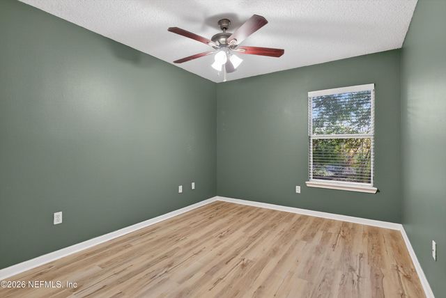 3690 KIRKPATRICK Circle 7-12, Jacksonville, FL 32210