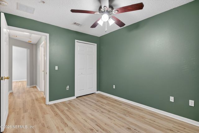 3690 KIRKPATRICK Circle 7-12, Jacksonville, FL 32210