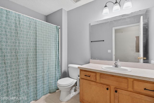 3690 KIRKPATRICK Circle 7-12, Jacksonville, FL 32210