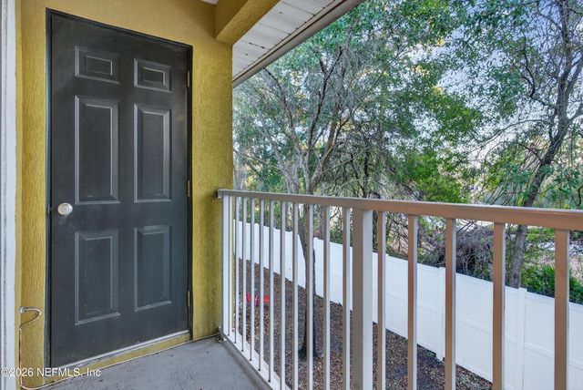 3690 KIRKPATRICK Circle 7-12, Jacksonville, FL 32210